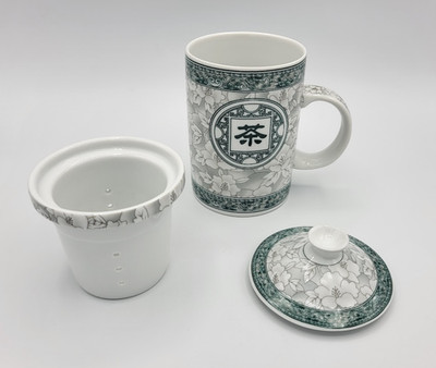 Beautiful CHINESE Porcelain Tea Mug with Infuser & Lid Green White Jasmine Bloom