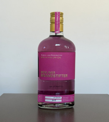 Berliner Brandstifter Berlin Pink Dry Gin Edition 70 cl 43,3% Kirschblüte