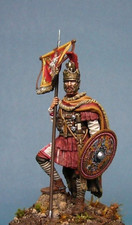 Soldatino giocattolo in latta dipinto 54 mm cavalleria romana Vessillifer pre...