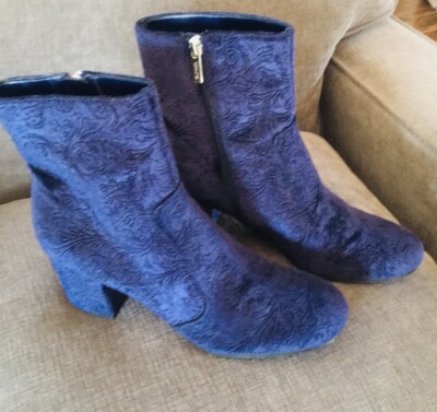 Unisa Navy Blue Patterned Design Faux Suede Fashion Boots Women's Size  M
