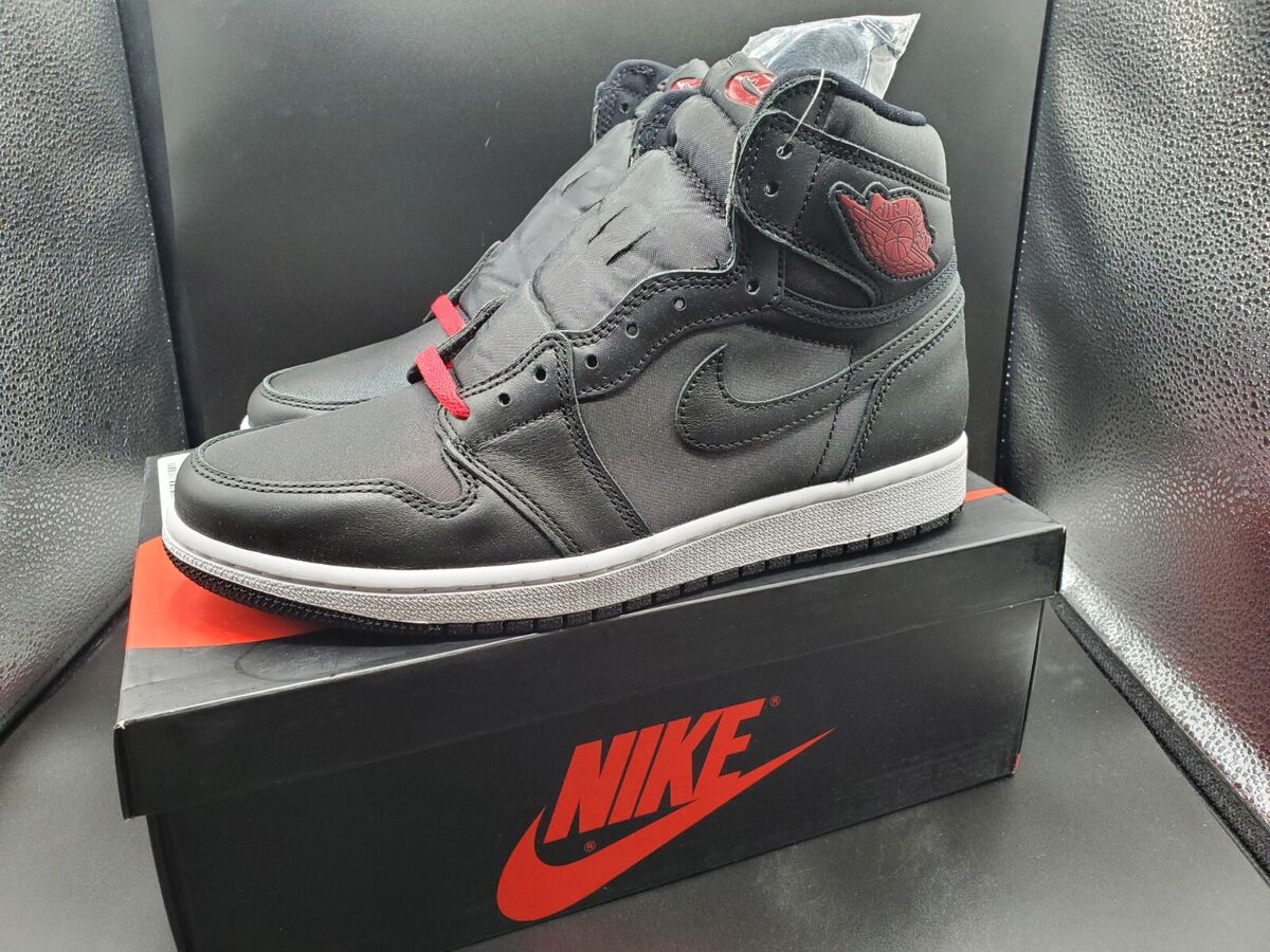 Nike Air Jordan 1 Retro High OG Black Satin Gym Red Men Size Nike Air Jordan 1 Retro High OG Black Satin Gym Red Men Size