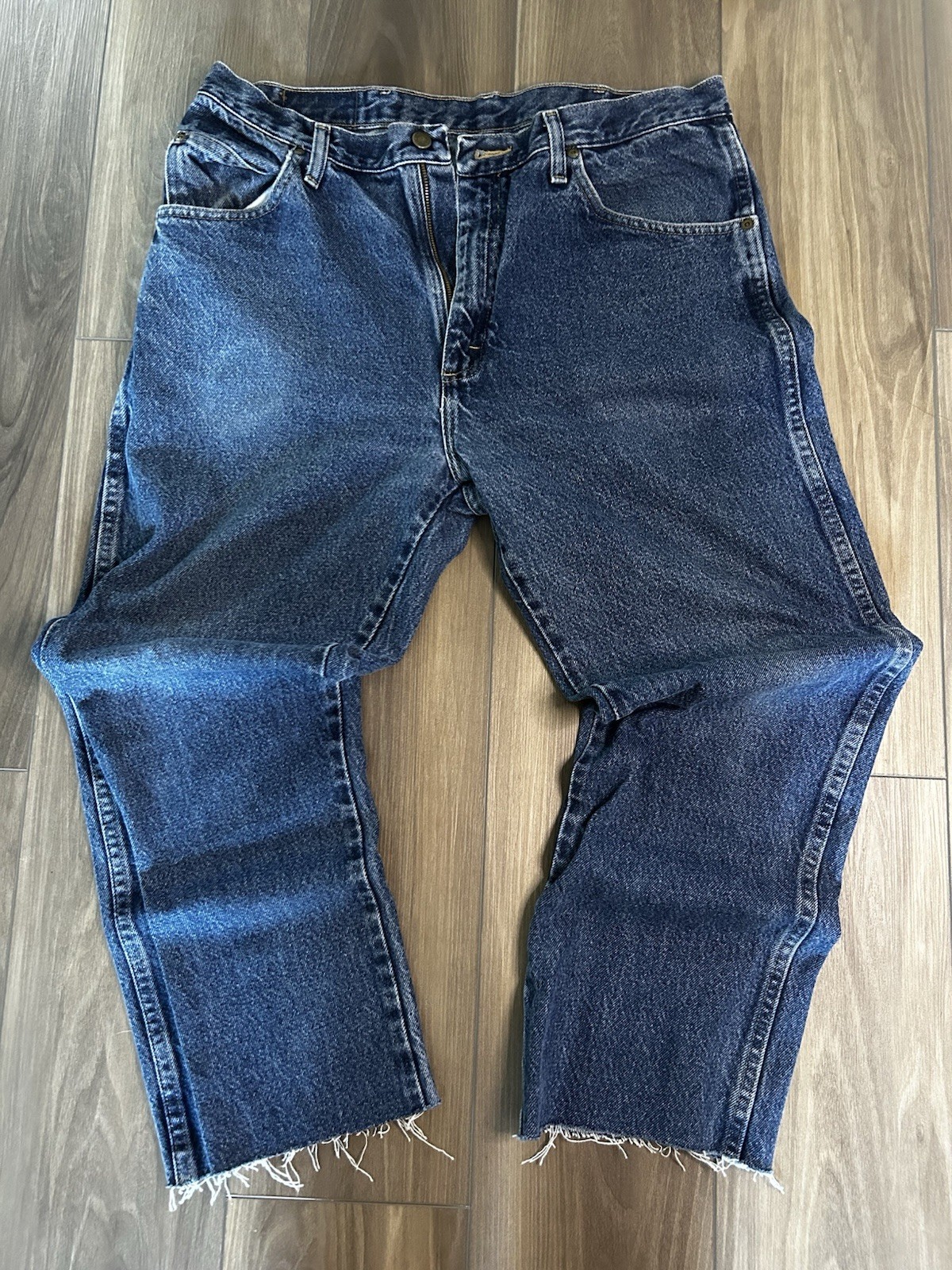 's Blue Medium Wash Denim Jeans Straight Leg Regular Fit 5-pocket