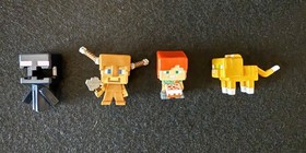 LEGO MINECRAFT # 21102   MICRO WORLD Maybe complete No STEVE or Creeper  +4 MINI