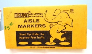 Box of 500 BRADY Yellow Dotted Line Aisle Markers #AM-3Y All Vinyl Self Sticking