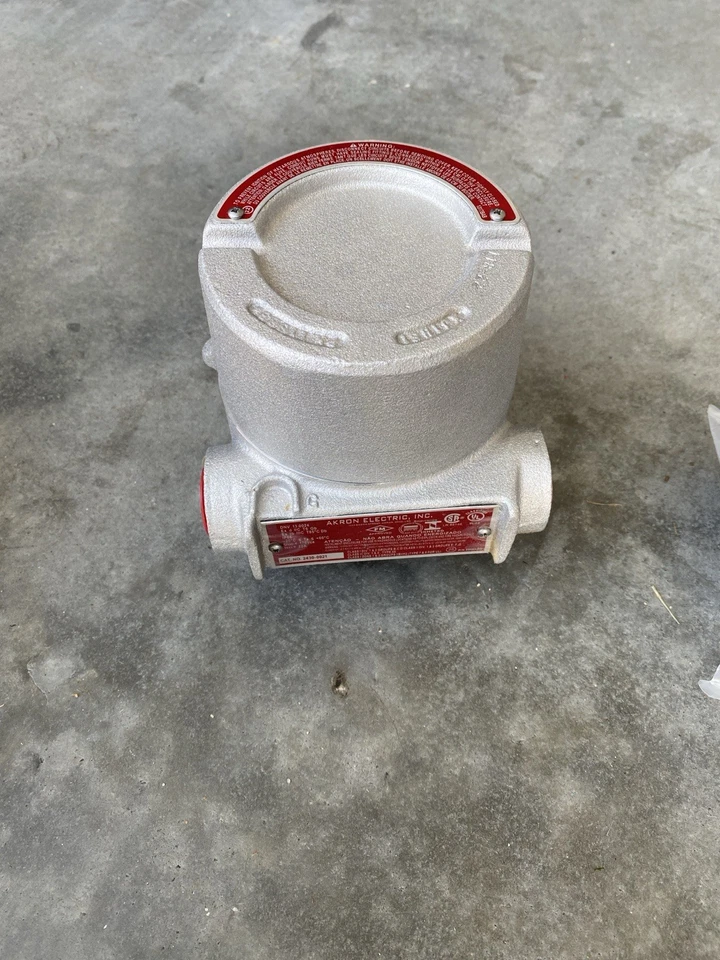 Caja de conexiones Honeywell 2430-0021 - Akron eléctrica Foto 2 de 3