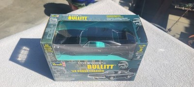 Steve McQueen Bullitt Revell '68 Dodge Charger Metal Body 1/25 Car Model Kit NEW