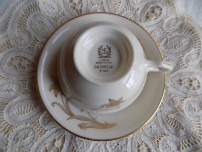 Lenox Daybreak T-417 Off White Gold Trim and Flowers Tea Cup