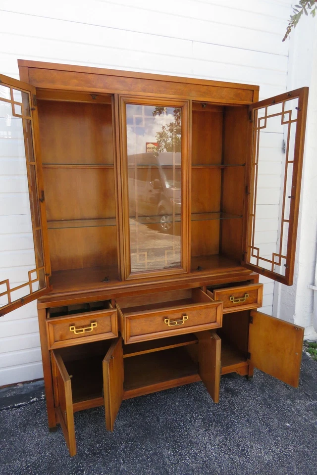 Витринный шкаф из фарфора Henry Link Mandarin Collection Breakfront 3496 - Изображение 3 из 4