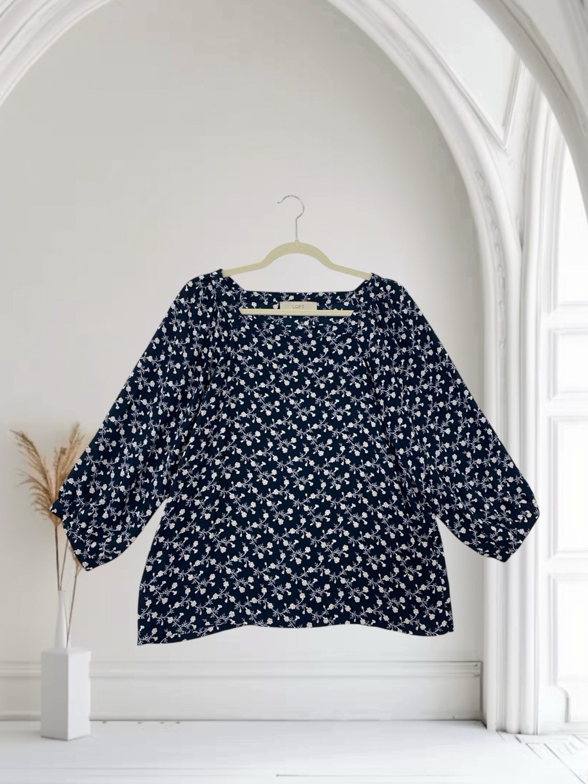 LOFT Womens Navy Floral Puff Sleeve Square Neck Top Size Small Summer Chic
