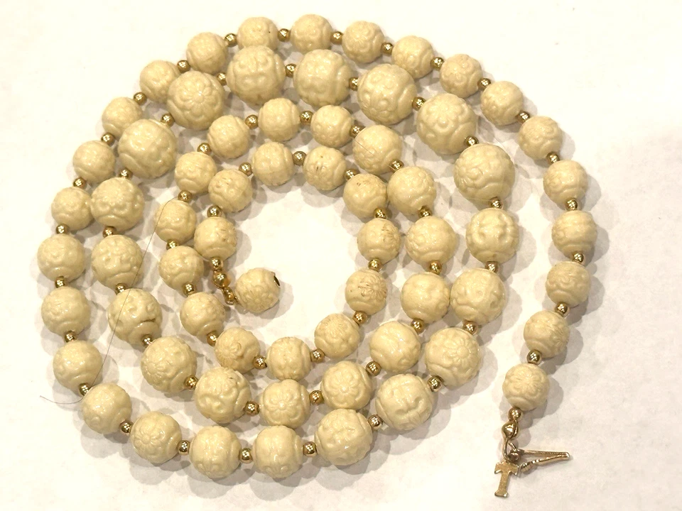 COLLAR ESPACIADORES TRIFARI MCM CELULOIDE LUCITA TALLADO CREMA FLORAL CUENTAS ORO UE Foto 2 de 4