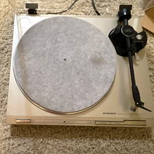 Pioneer PL-7 Quartz PLL Direct Drive Turntable, Silver, RCA Stereo Output