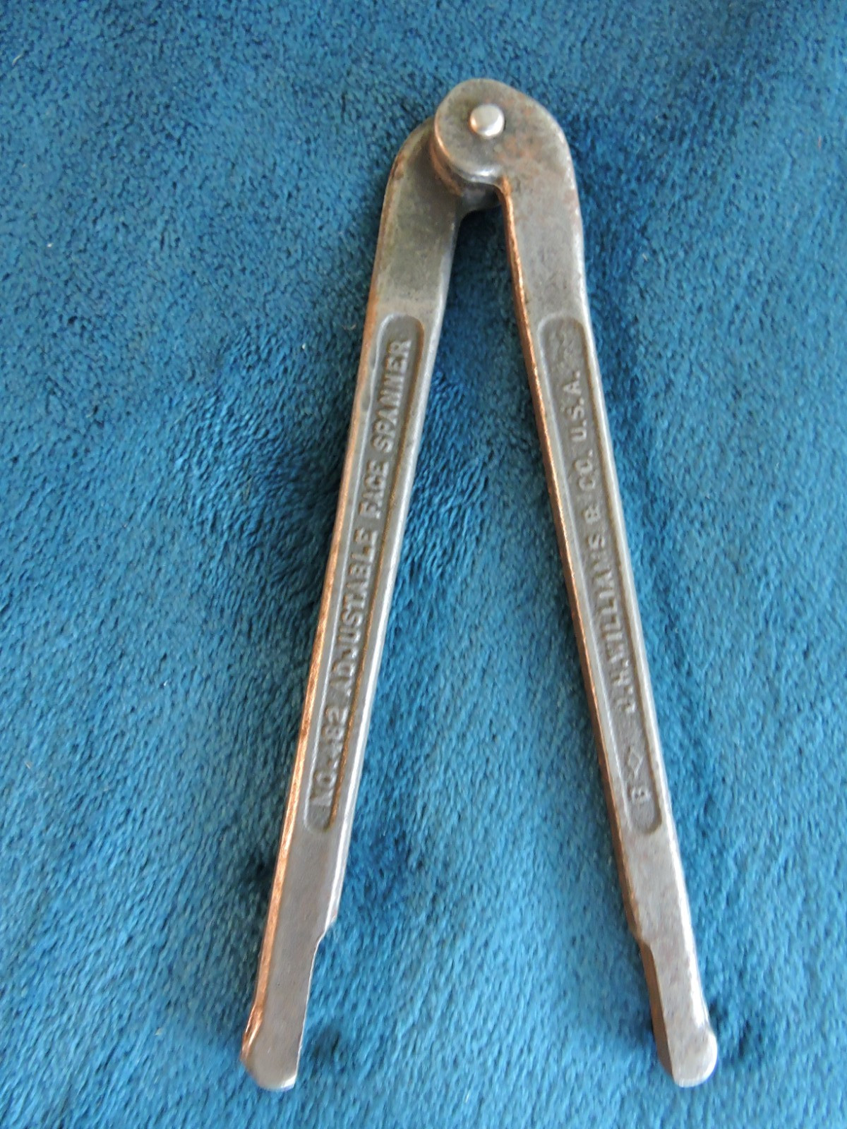J.H. Williams Adjustable Face Pin Spanner Wrenches  482 & 484 and Armstrong 482.