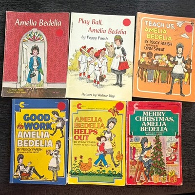 Lot of 6 Vintage AMELIA BEDELIA Series Kids Books by Peggy Parish AVON C/ Schol.
