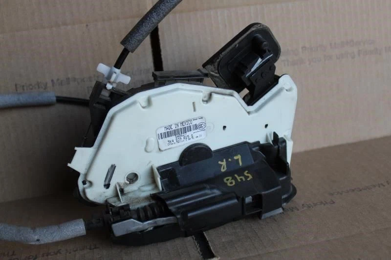 2016 2017 2018 2019 VOLKSWAGEN PASSAT LEFT REAR DOOR LATCH LOCK ACTUATOR - Image 3 of 4