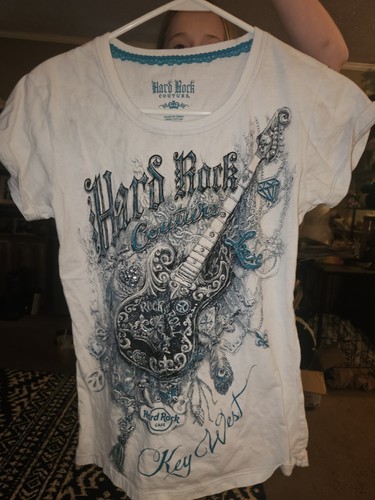 T SHIRT HARD ROCK CAFÉ HONG KONG 6th ANNIVERSARY MINT BRAND NEW Large