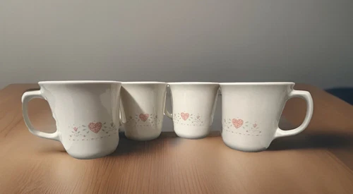Set of 4 Vintage Corelle Corning Ware FOREVER YOURS Coffee Mugs Cups Pink Heart