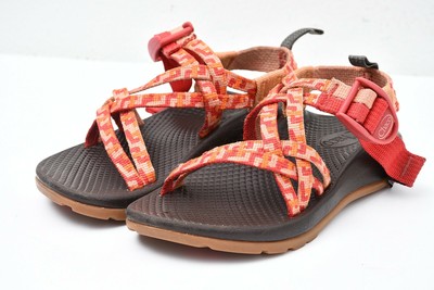 chaco strappy sandals