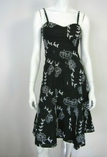 White house black market dress strap black print floral Size 0 Embroidered 