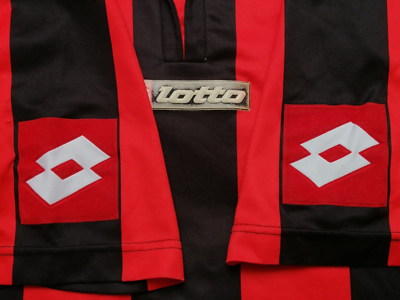 OGC Nice : Nice Dévoile Un Maillot Extérieur Sublime Pour La Saison 2025 2026 492349
