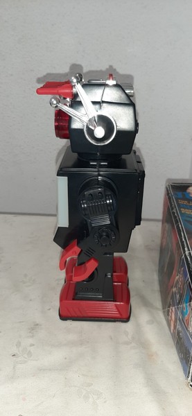 ROBOT AÑOS 80 JÚPITER