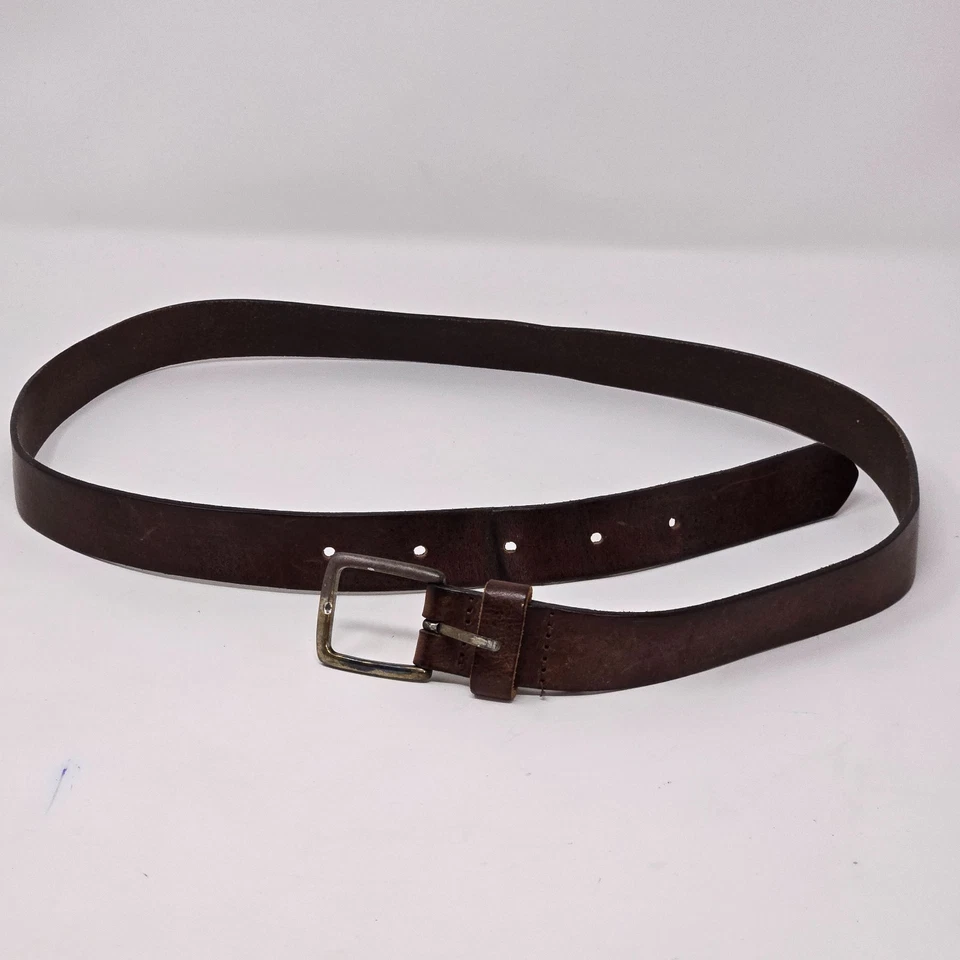 Cinto de couro marrom vintage H&M 41" de comprimento 1" de largura feito na Suécia fivela de metal - Imagem 2 de 4