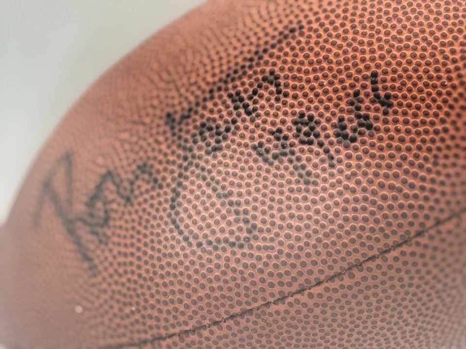 Autógrafo firmado por Ronnie Lott NFL Wilson Fútbol San Francisco 49ERS - Sin certificado de autenticidad Foto 2 de 4