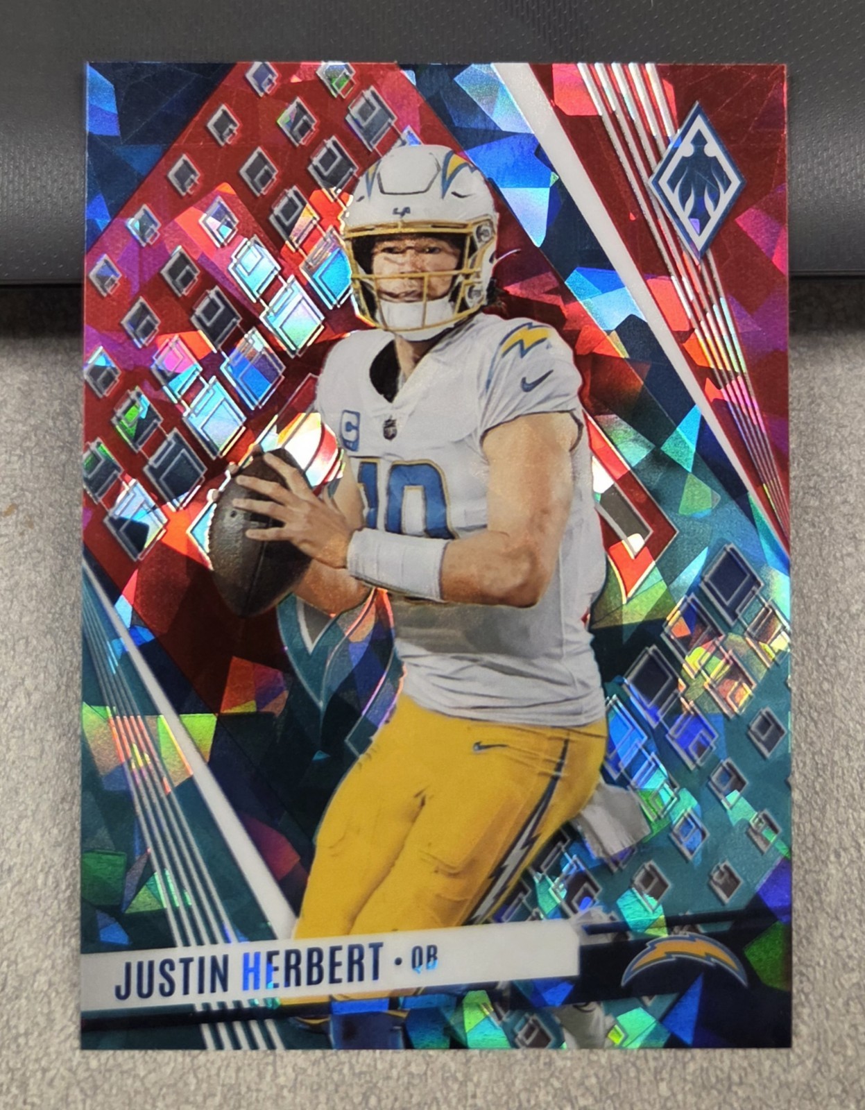 2023 Panini Phoenix Justin Herbert SP Red Prizm /35 Chargers