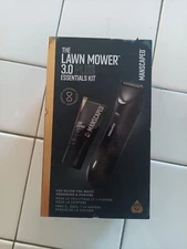 Manscaped The Lawn Mower 3.0 PLUS Essentials Grooming Kit