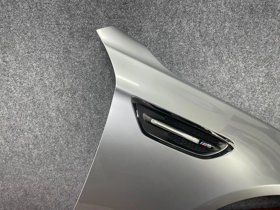 Panel de guardabarros lateral derecho del pasajero BMW 12-16 F10 M5 edición de metal puro plateado OEM Foto 3 de 4
