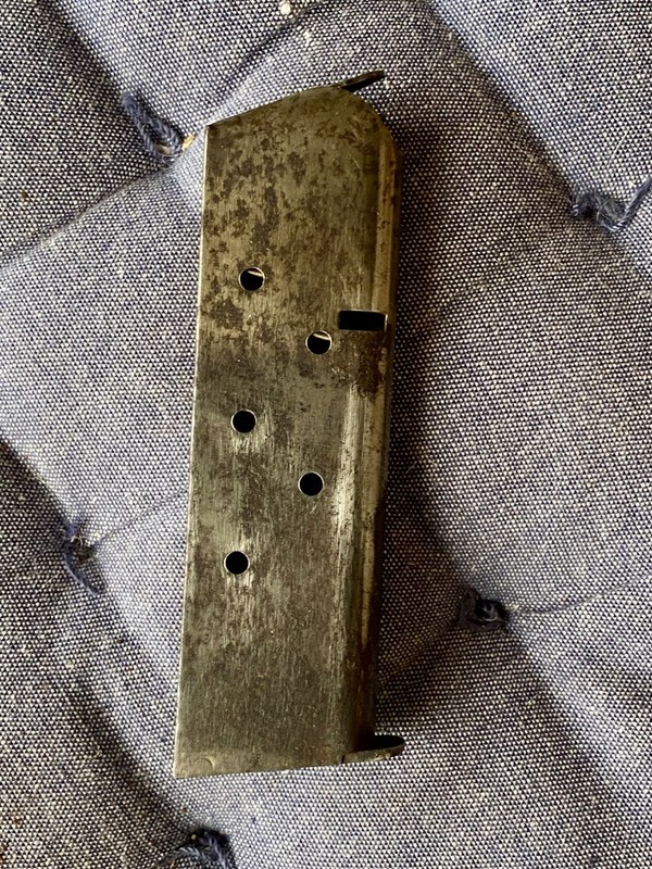Orig. 1911 WWI 45 pistol- American Pin Co. Two Tone Magazine - “A” stamped 