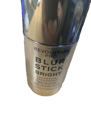 Revolution Pro Blur Stick Bright Universal-Gesichtsgrundierung 1,05 Oz. ()