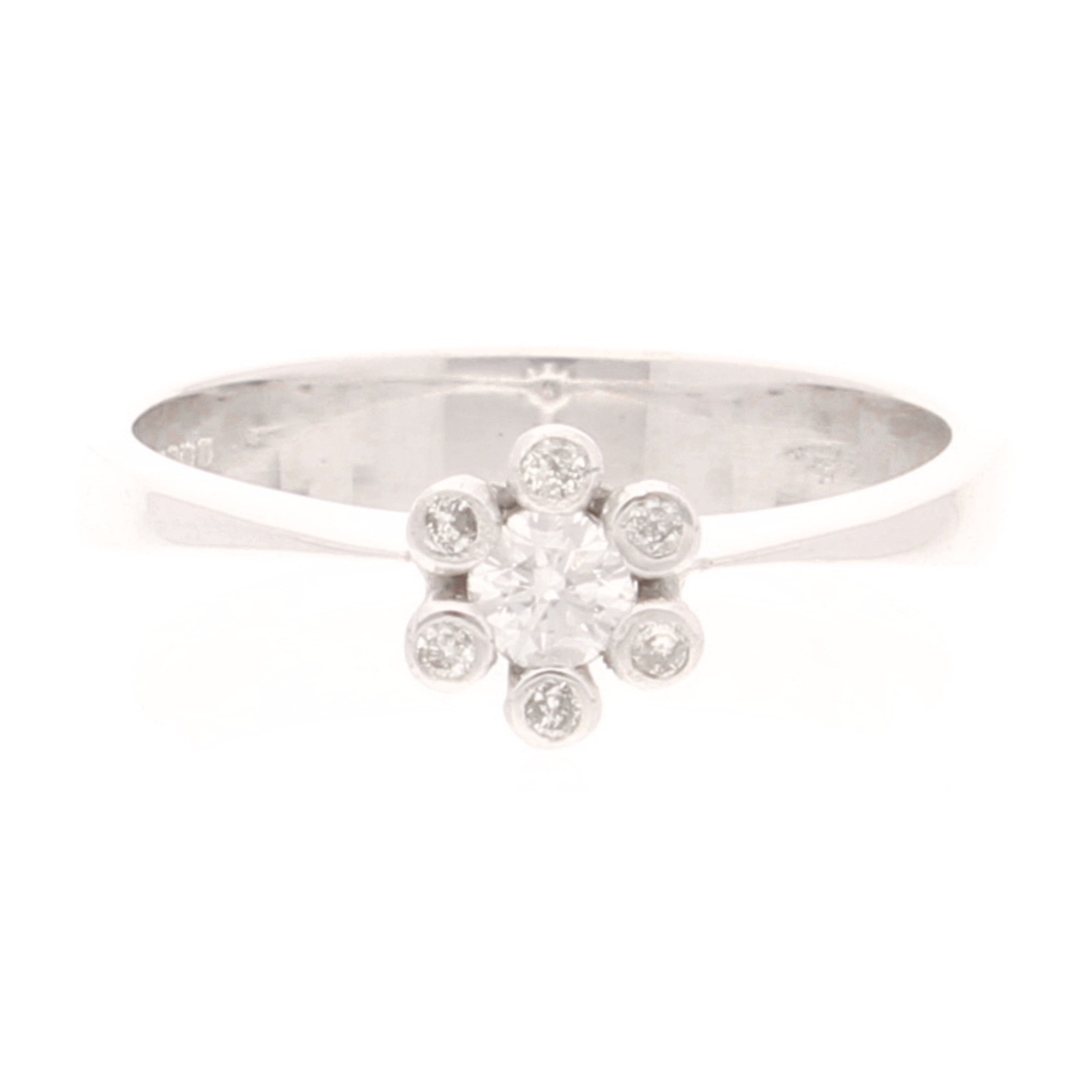 18Carat White Gold 0.15ct Diamond Cluster Ring (Size N) 6x6.5mm Head