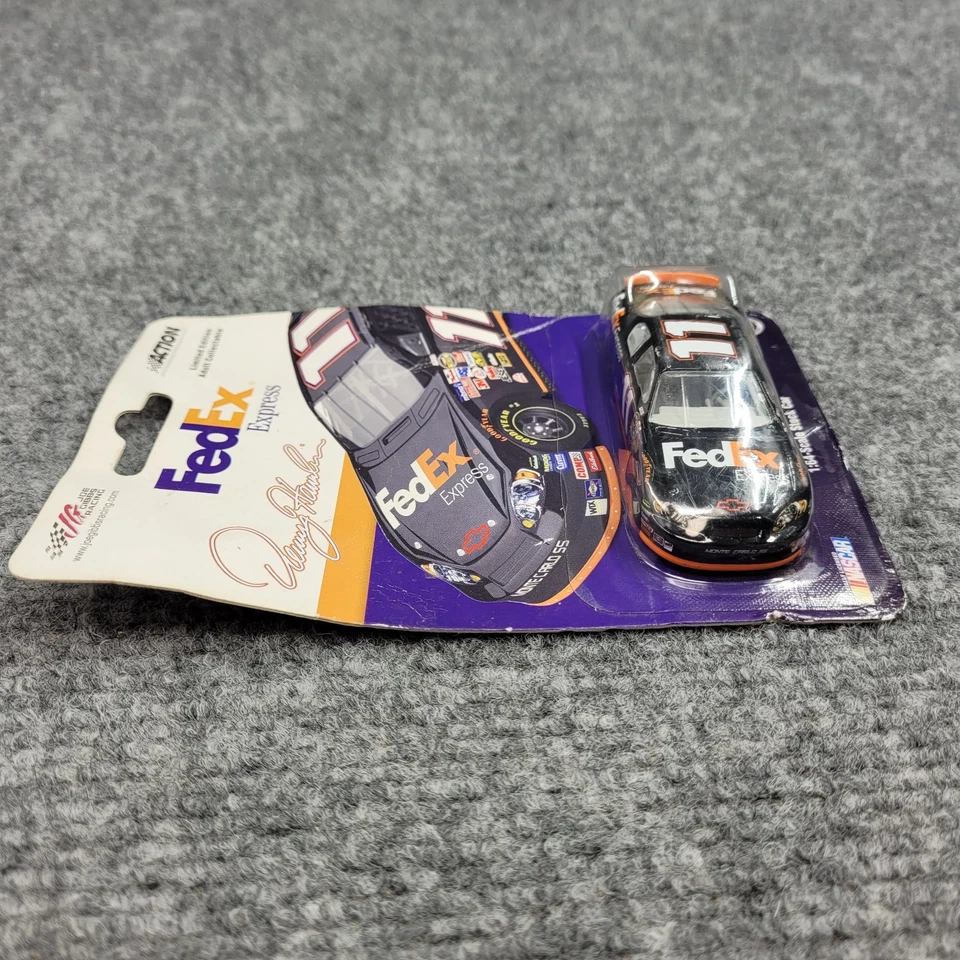 Denny Hamlin #11 2006 FedEx Express 1:64 acción diecast Gibbs nuevo en caja Foto 3 de 4