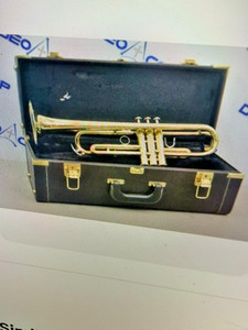 Yamaha YTR-6310Z Bobby Shew Jazz Bb Trumpet With Xeno Double Trumpet Case