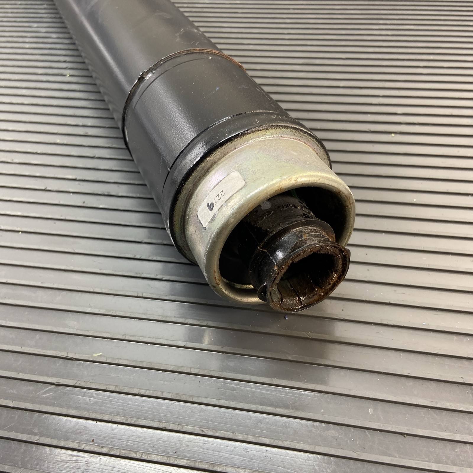 2018-2020 Ferrari Portofino F164 RWD Drive Shaft Propeller 803357 10k Miles OEM