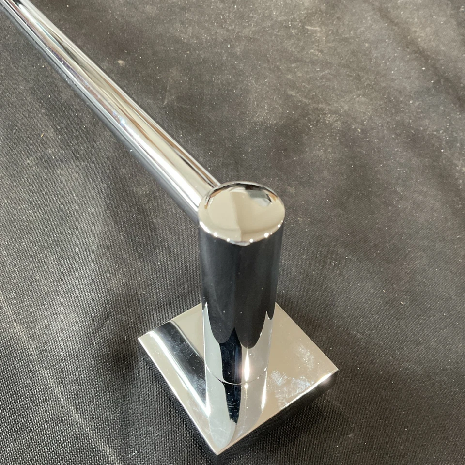 "Toallero Kraus 10,5"" Ventus cromo pulido KEA-17725CH B4" Foto 4 de 4