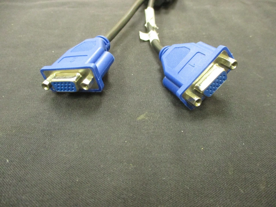 Molex E52534-D Used Dual 2 VGA Splitter Adapter Cable - Image 2 of 4