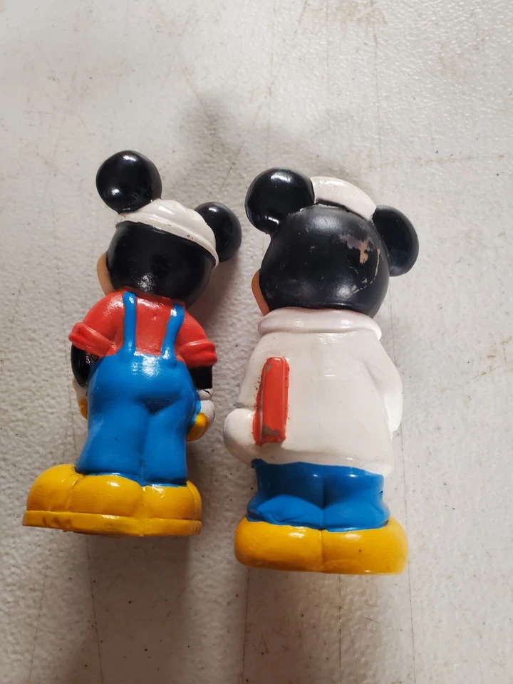 2 figuras de vinilo de juguete vintage ARCO Walt Disney Mickey Mouse pintor trabajador de 3" de alto Foto 2 de 3