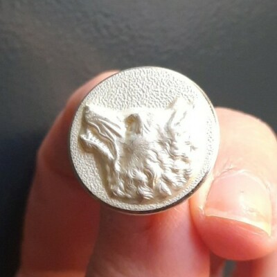 E05H05 tête de loup couleur bronze D17mm bouton de vénerie de chasse d