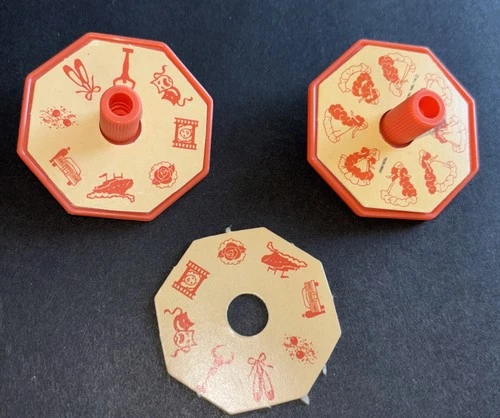 2 Vintage Mattel 1984 HTF Spinner With Three Cards For Peaches N Cream Barbie