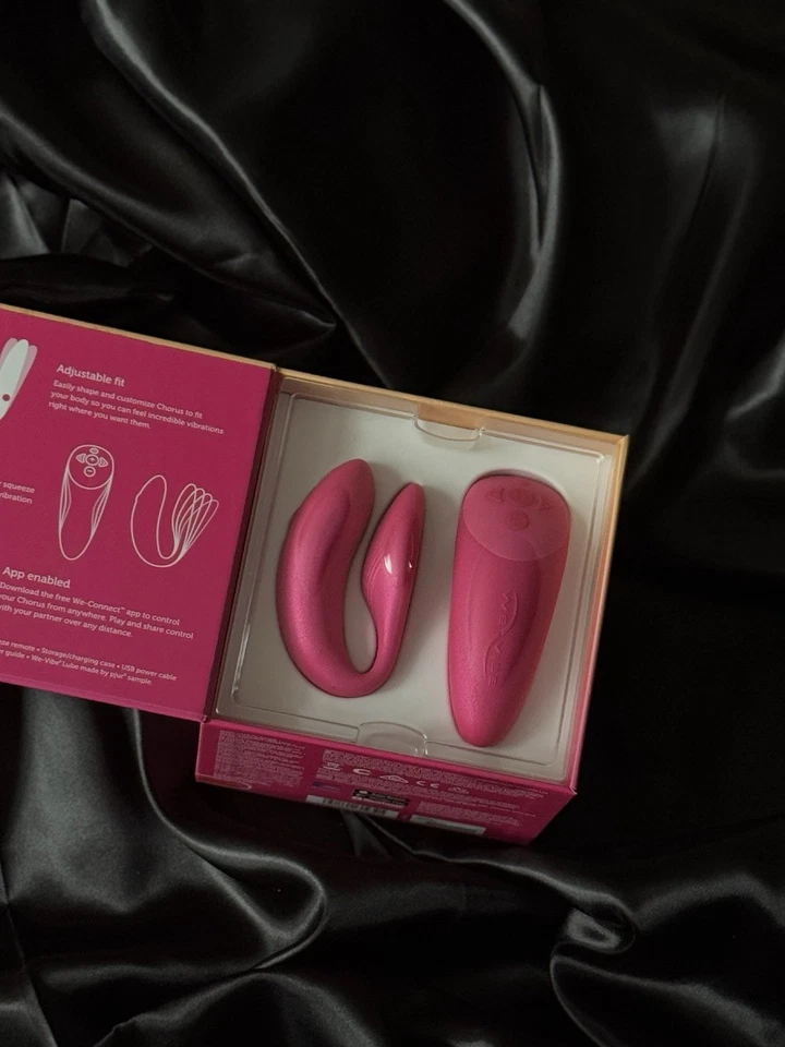 We-Vibe Chorus - Masajeador personal inalámbrico para dos, ajuste ajustable, impermeable Foto 3 de 4