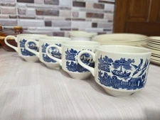 Set of 4 Blue Willow Teacups Churchill Staffordshire England – Perfect Condition