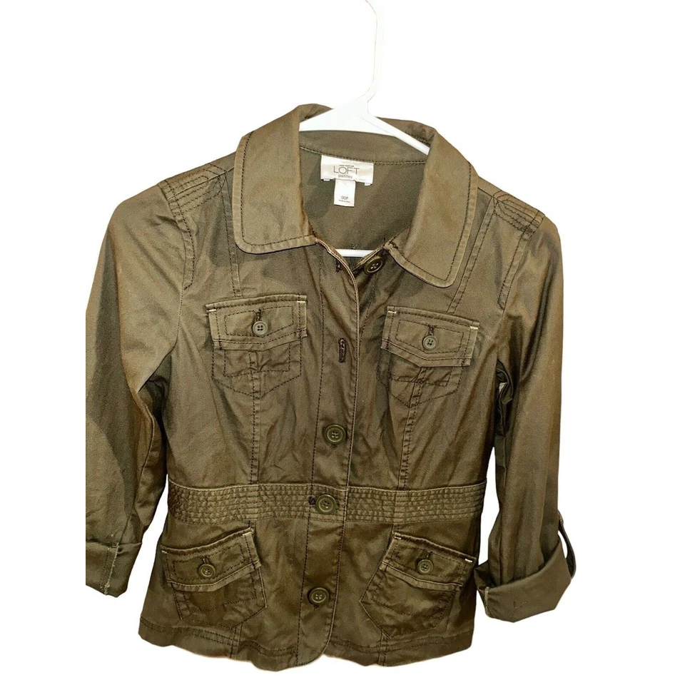 Chaqueta Ann Taylor Loft Verde Ligera Talla Pequeña 002 Estilo Militar Algodón Foto 2 de 4