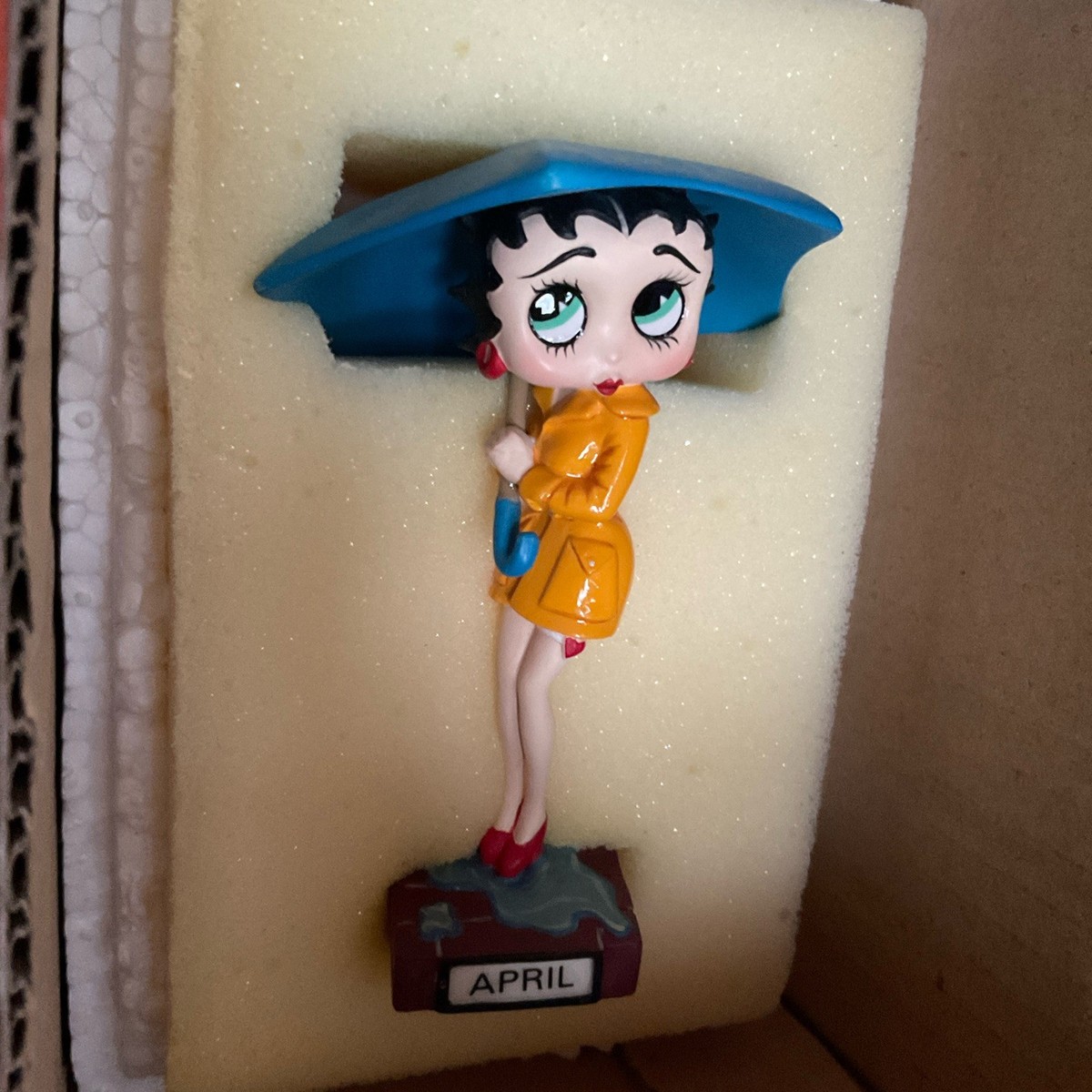 Danbury Mint Betty Boop Calendar Figurine - April Month NIB Box w