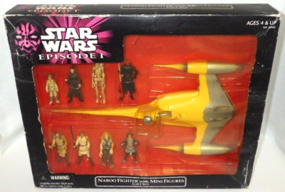 Star Wars episode 1 Minifigures With Naboo Fighter Gift Pack