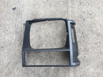 Jeep Chrokee 87-92  Lampen- Blinkerrahmen