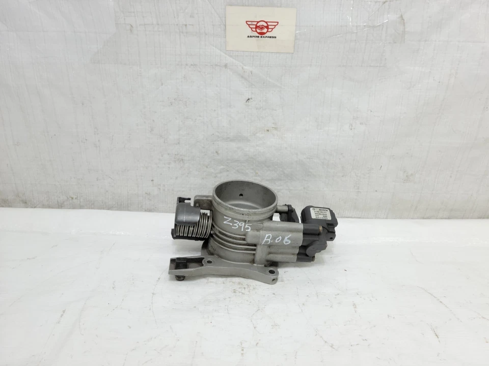 Porsche Boxster 1997-1999 carrocería del acelerador válvula control de velocidad de ralentí OEM 99660616001 Foto 2 de 4