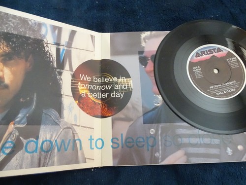 DARYL HALL & JOHN OATES - SO CLOSE - PS - 90's - 7" VINYL - Foto 2 di 2