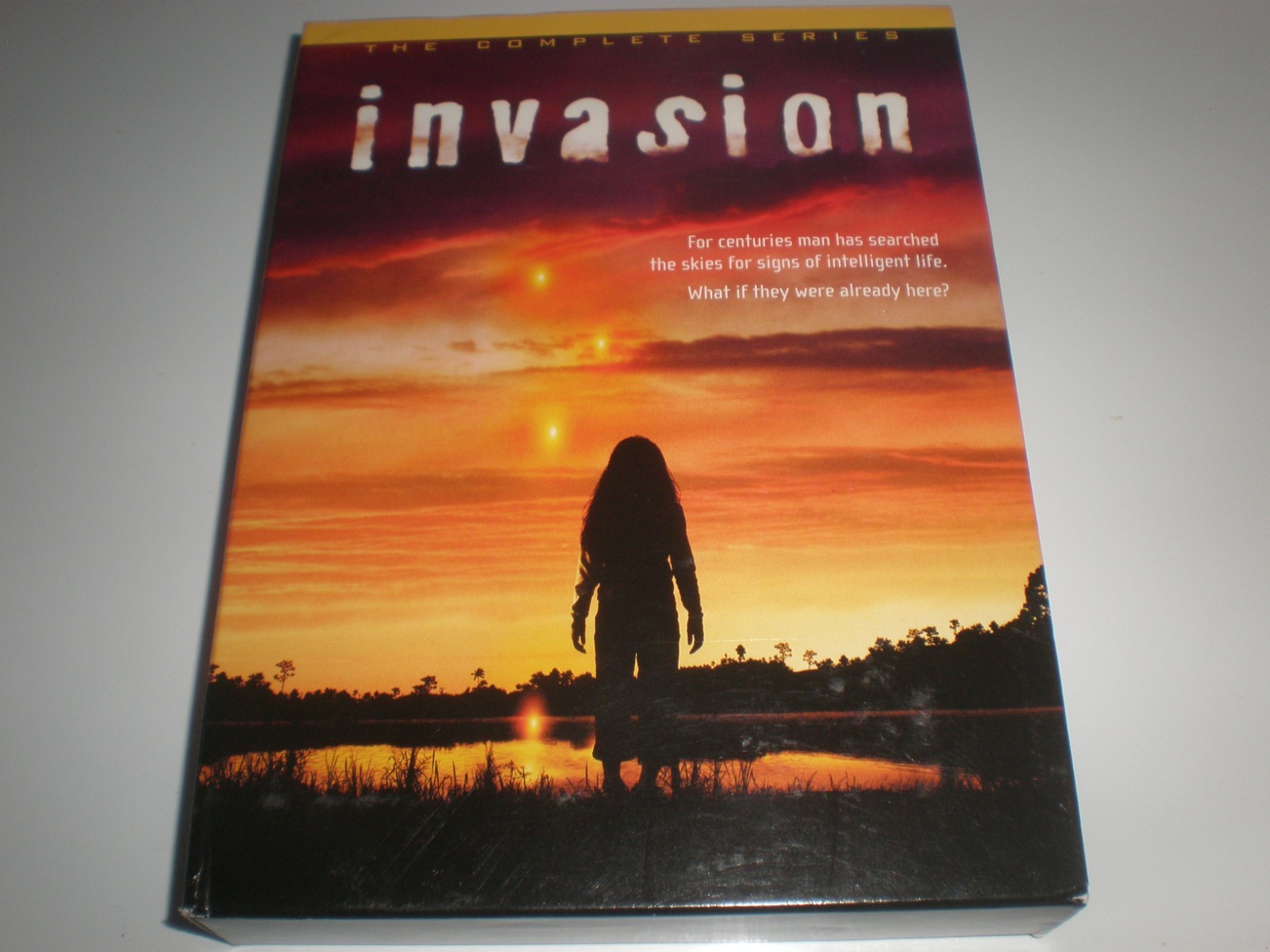 Invasion: Complete Series (6 DVD) 2005-2006 William Fichtner Shaun Cassidy