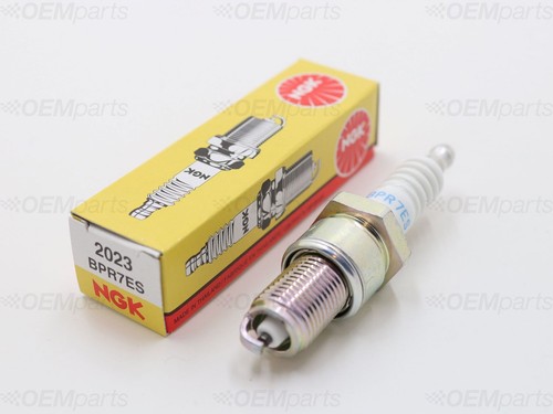 NGK DPR8EA-9 Spark Plug For Yamaha XT 600 N 1986 | Copper Standard